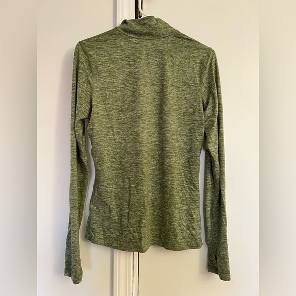 Nike dri-fit Element 1/2 Zip - running long sleeve top - small - Picture 2 of 5